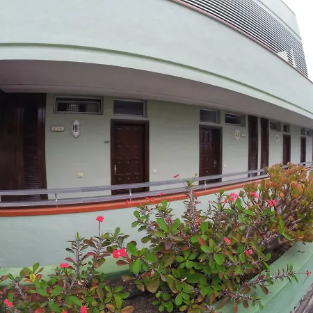 Edificio Maranuelas, Puerto La Cruz, Islas Canarias Tenerife דירה פוארטו דה לה קרוז
