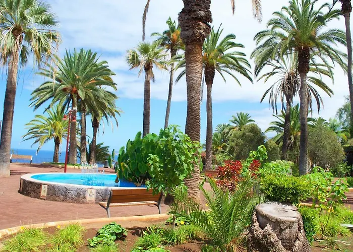 Edificio Maranuelas, Puerto La Cruz, Islas Canarias Tenerife * 拉克鲁斯