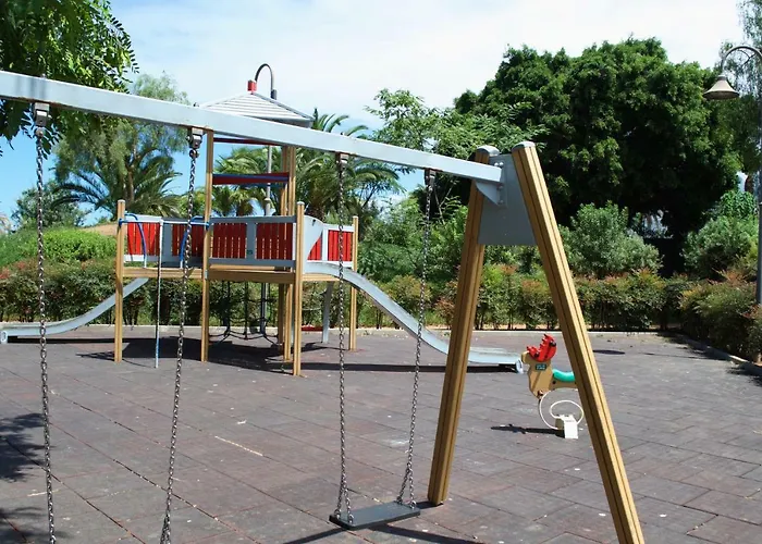 Edificio Maranuelas, Puerto La Cruz, Islas Canarias Tenerife * 푸에르토 드 라 크루즈